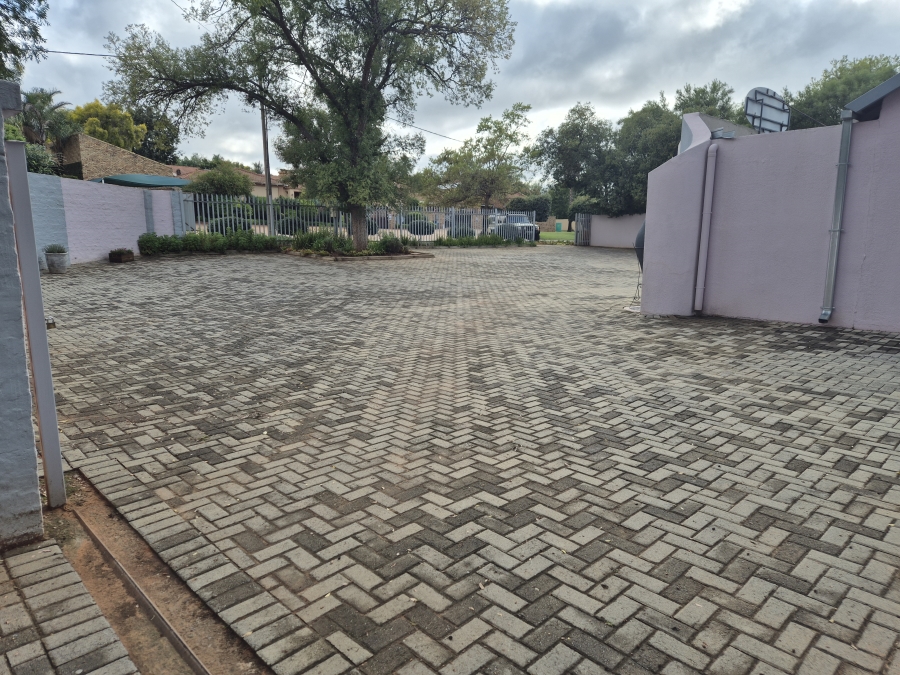 2 Bedroom Property for Sale in Wilkoppies North West